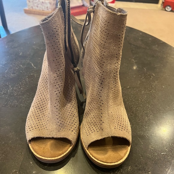 Toms Shoes - Toms booties